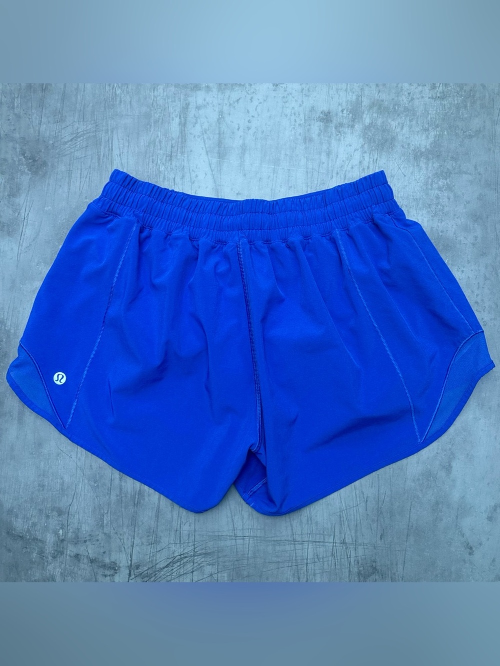 Lululemon Hotty Hot Low Rise Shorts 4" In Harbor Blue Size 8